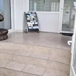 Appartement, Les Templiers, Rdc Vue Proche Centre 公寓 乌尔加特