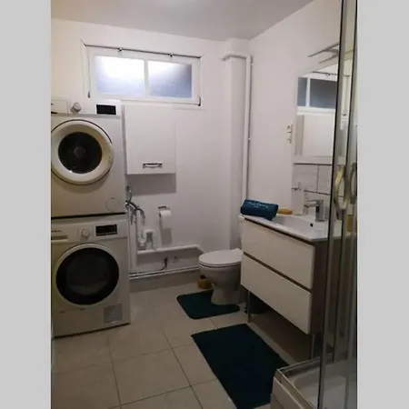 Apartment Appartement, Les Templiers, Rdc Vue Proche Centre *